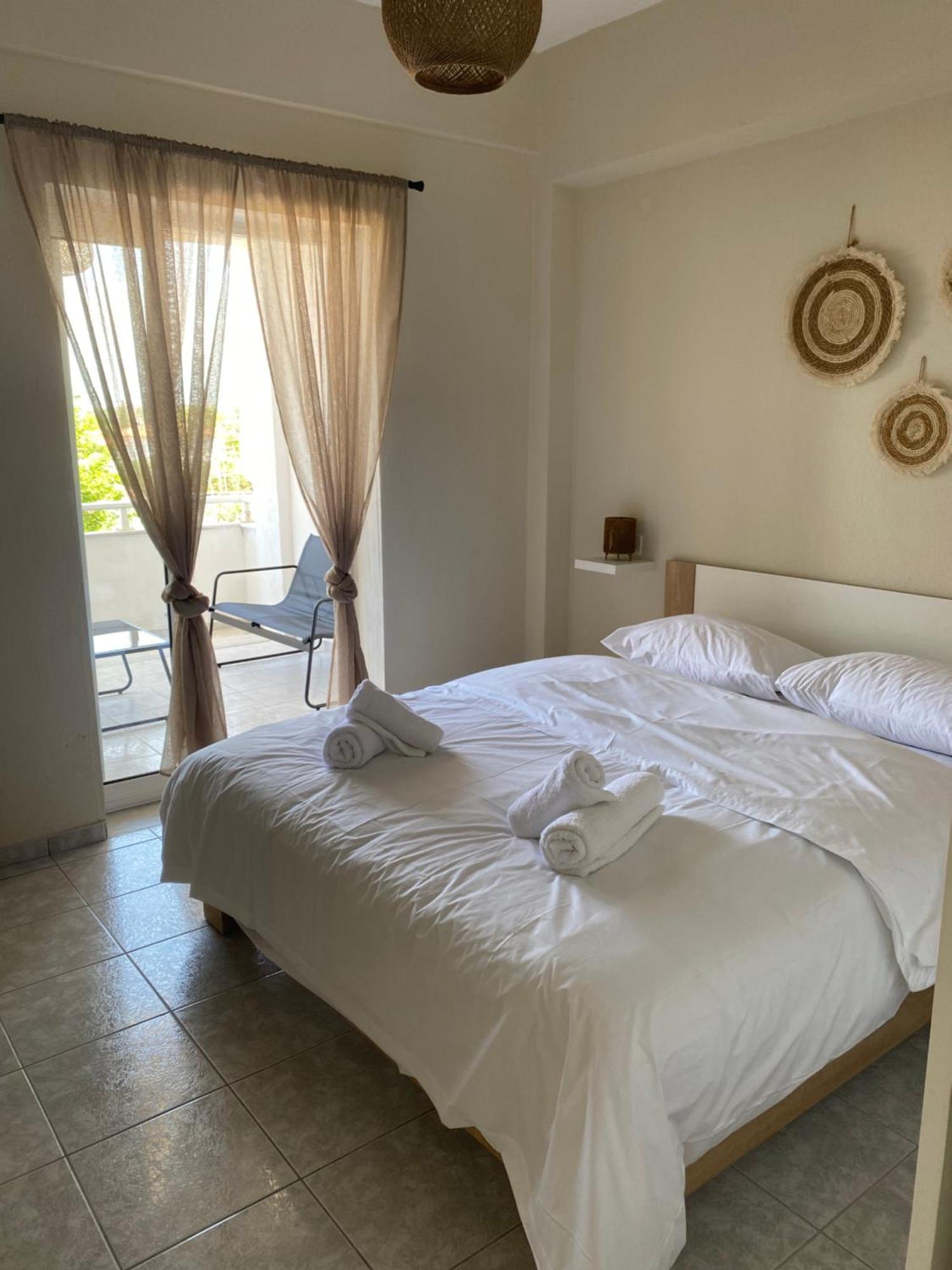 Ferienwohnung Sun & Sea Nea Iraklia Exterior foto